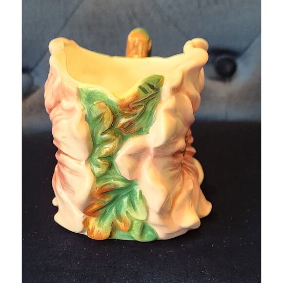 A Corner Ruby Collection Pink Daisy Ceramic Pitcher 2.5 in deep x 3 x 3 inches - Picture 2 of 9